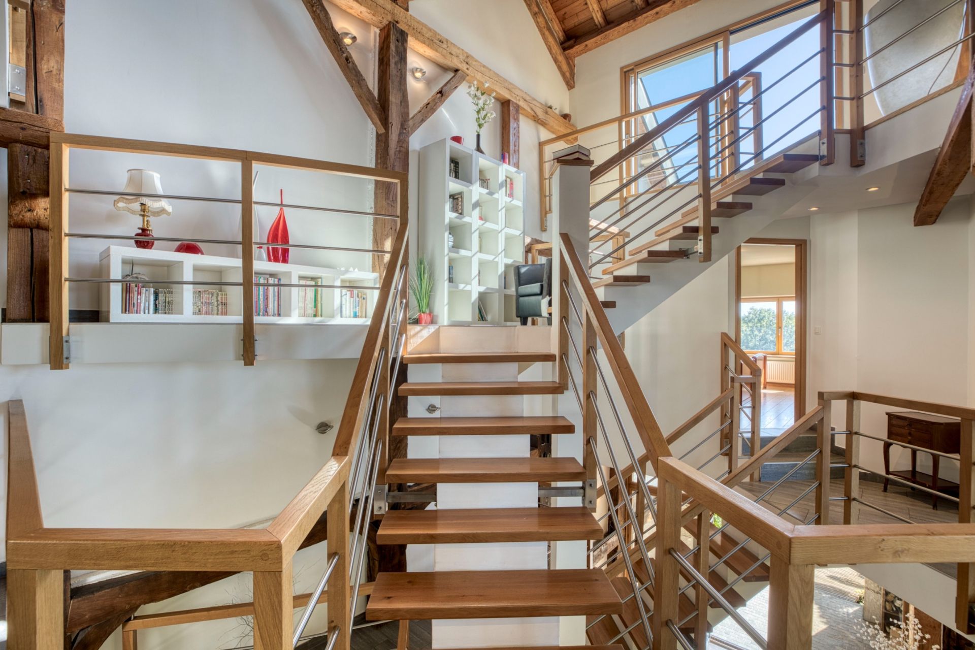 maison 11 Pièces en vente sur CHEVRY (01170)