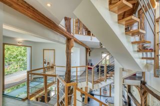 maison 11 Pièces en vente sur CHEVRY (01170)