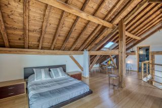 maison 11 Pièces en vente sur CHEVRY (01170)