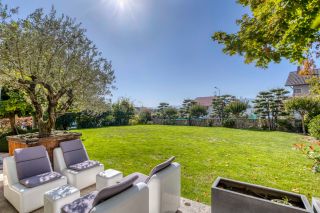 maison 11 Pièces en vente sur CHEVRY (01170)