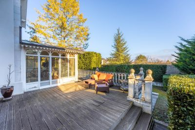 mansion 12 Rooms for sale on DIVONNE LES BAINS (01220) Sale Mansion Divonne-les-Bains 12 Rooms 450 m²