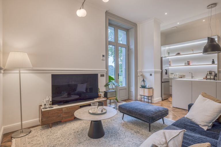 apartment 2 Rooms for sale on CHEVRY (01170)