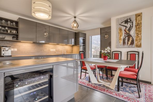 Sale Apartment Collonges-sous-Salève 3 Rooms 91.4 m²