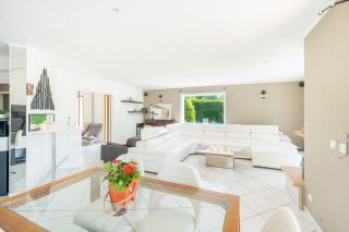 maison 5 Pièces en vente sur ECHENEVEX (01170)