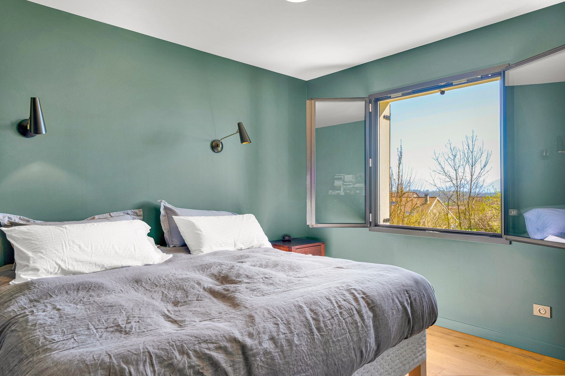 maison 7 Pièces en vente sur THOIRY (01710)