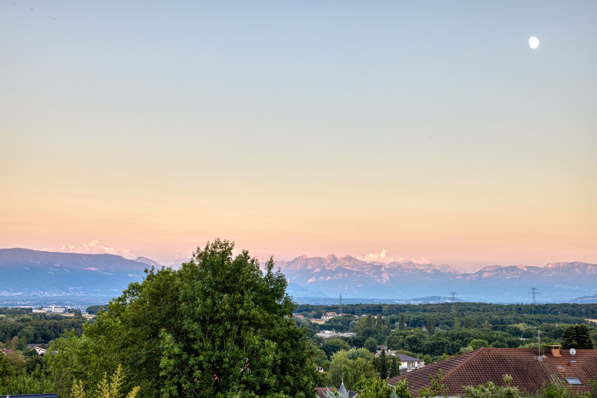 propriété 13 Pièces en vente sur DIVONNE LES BAINS (01220)