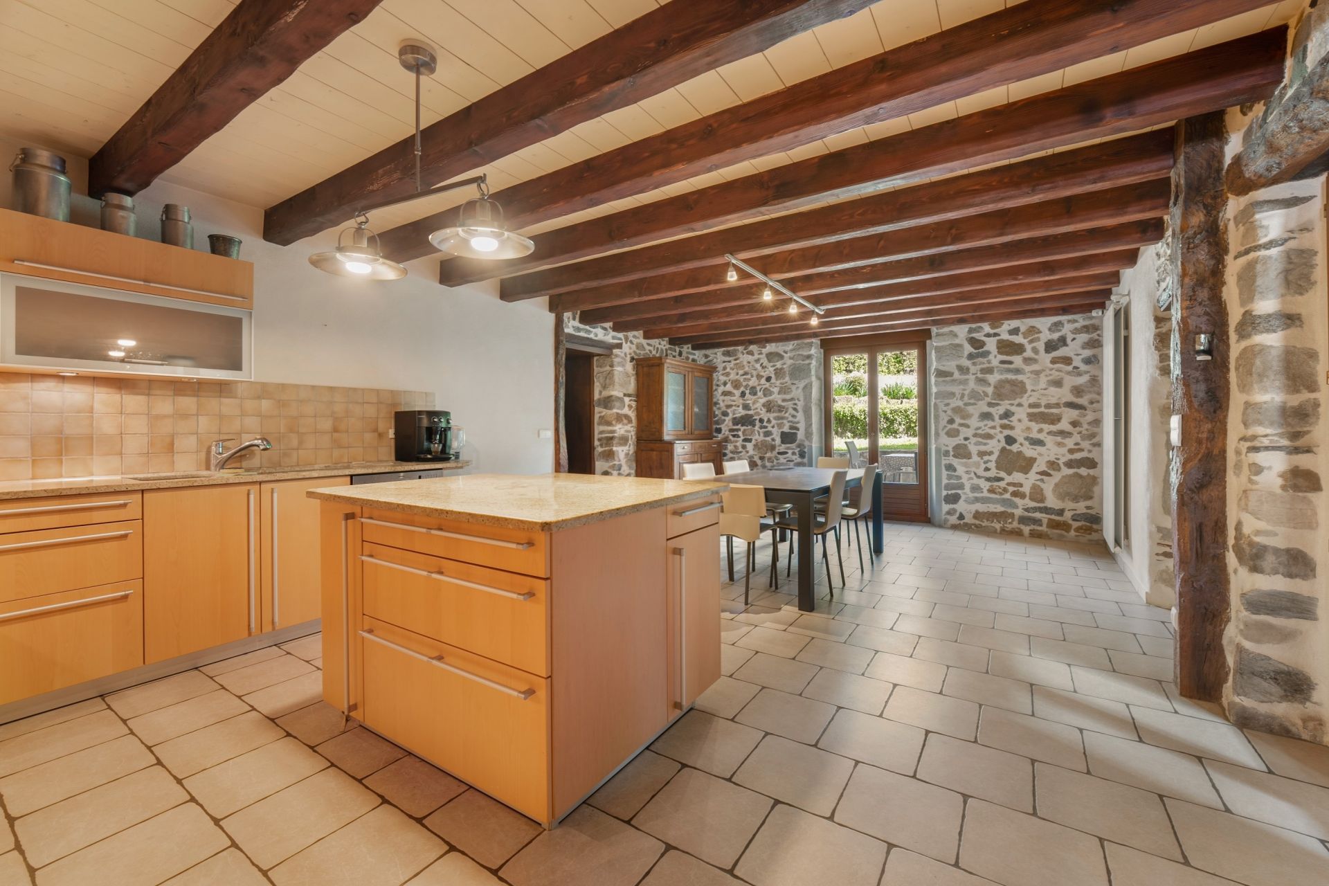 maison 12 Pièces en vente sur NEYDENS (74160)