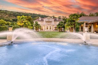 property 13 Rooms for sale on DIVONNE LES BAINS (01220)