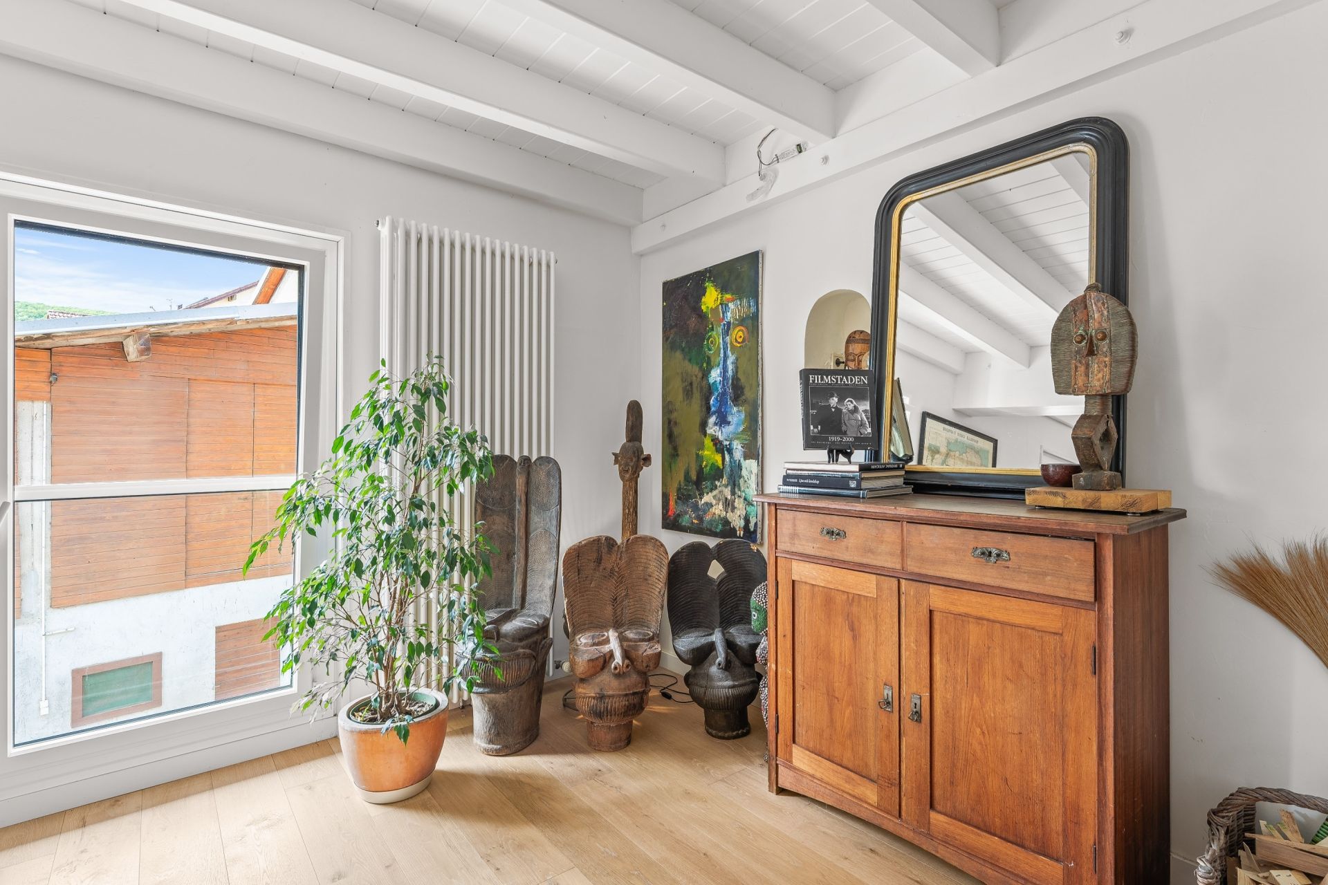 traditional house 7 Rooms for sale on GRILLY (01220)