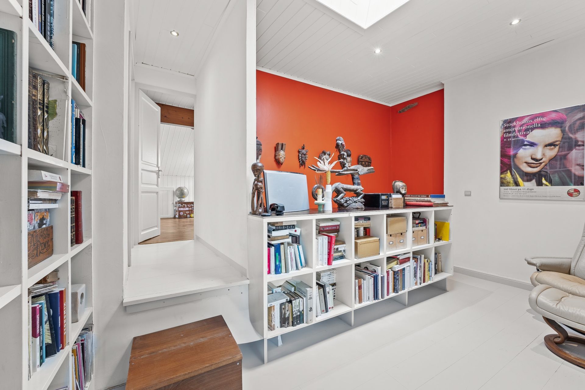 traditional house 7 Rooms for sale on GRILLY (01220)