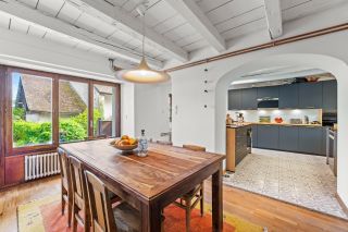 traditional house 7 Rooms for sale on GRILLY (01220)