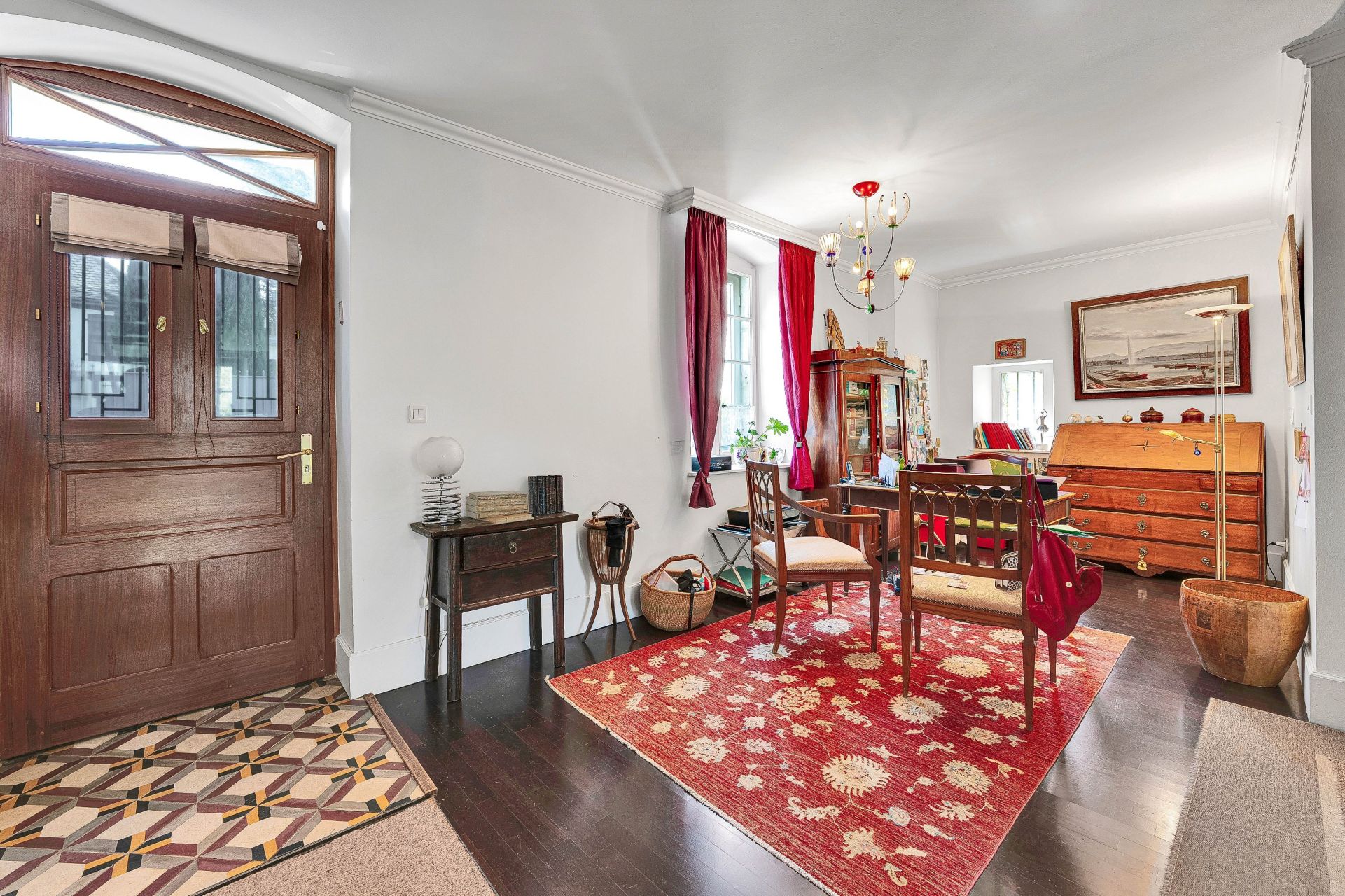 townhouse 12 Rooms for sale on GEX (01170)