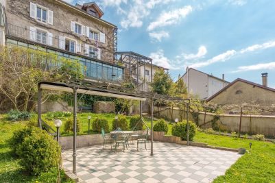 Vente Maison de ville Gex 12&nbsp;Pièces 420&nbsp;m²