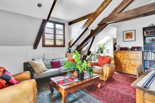 townhouse 12 Rooms for sale on GEX (01170)