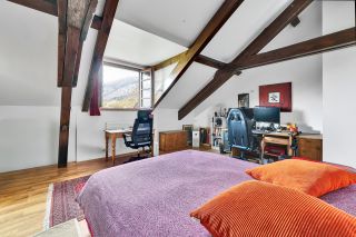 townhouse 12 Rooms for sale on GEX (01170)