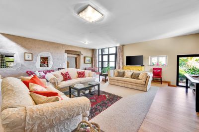 Sale House Divonne-les-Bains 8 Rooms 424 m²