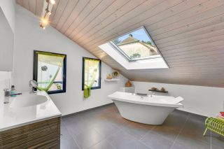 house 8 Rooms for sale on DIVONNE LES BAINS (01220)