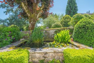 house 8 Rooms for sale on DIVONNE LES BAINS (01220)