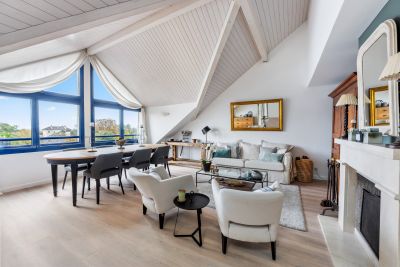 appartement 5 Pièces en vente sur DIVONNE LES BAINS (01220) Vente Appartement Divonne-les-Bains 5 Pièces 145 m²