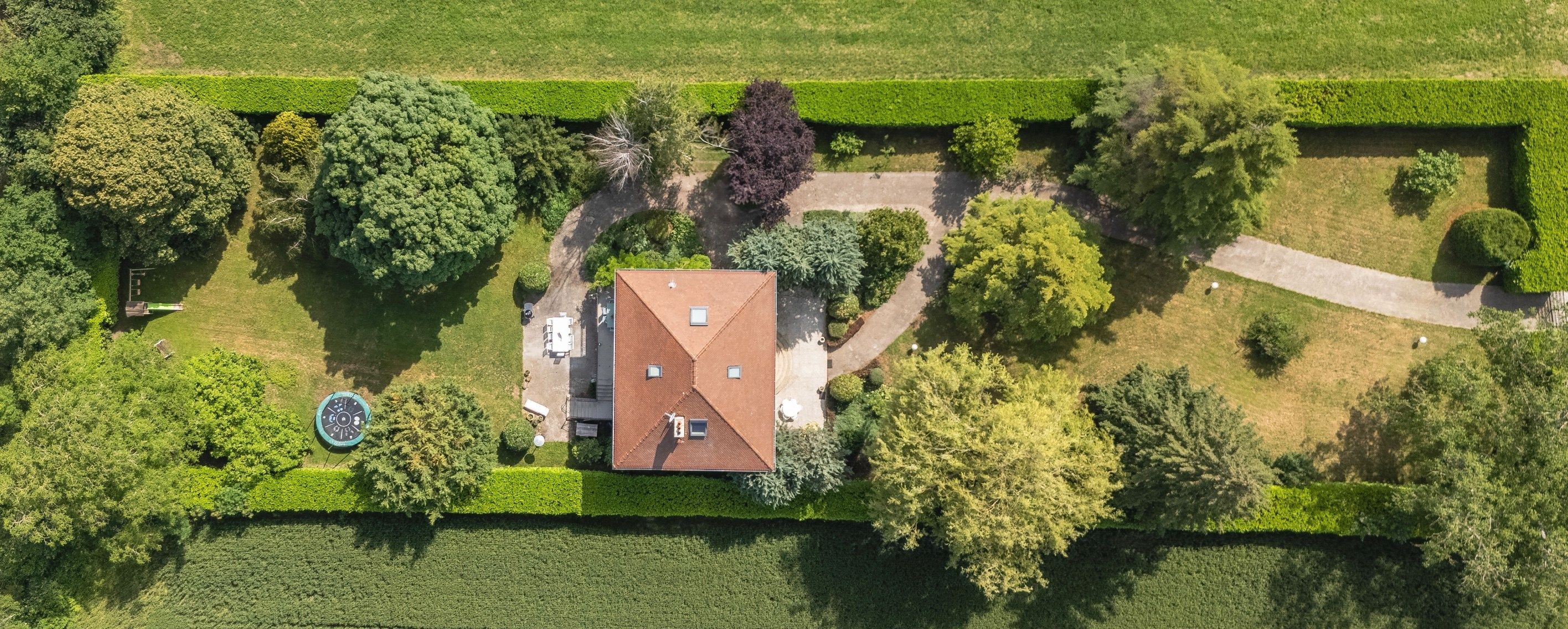 maison 8 Pièces en vente sur DIVONNE LES BAINS (01220)