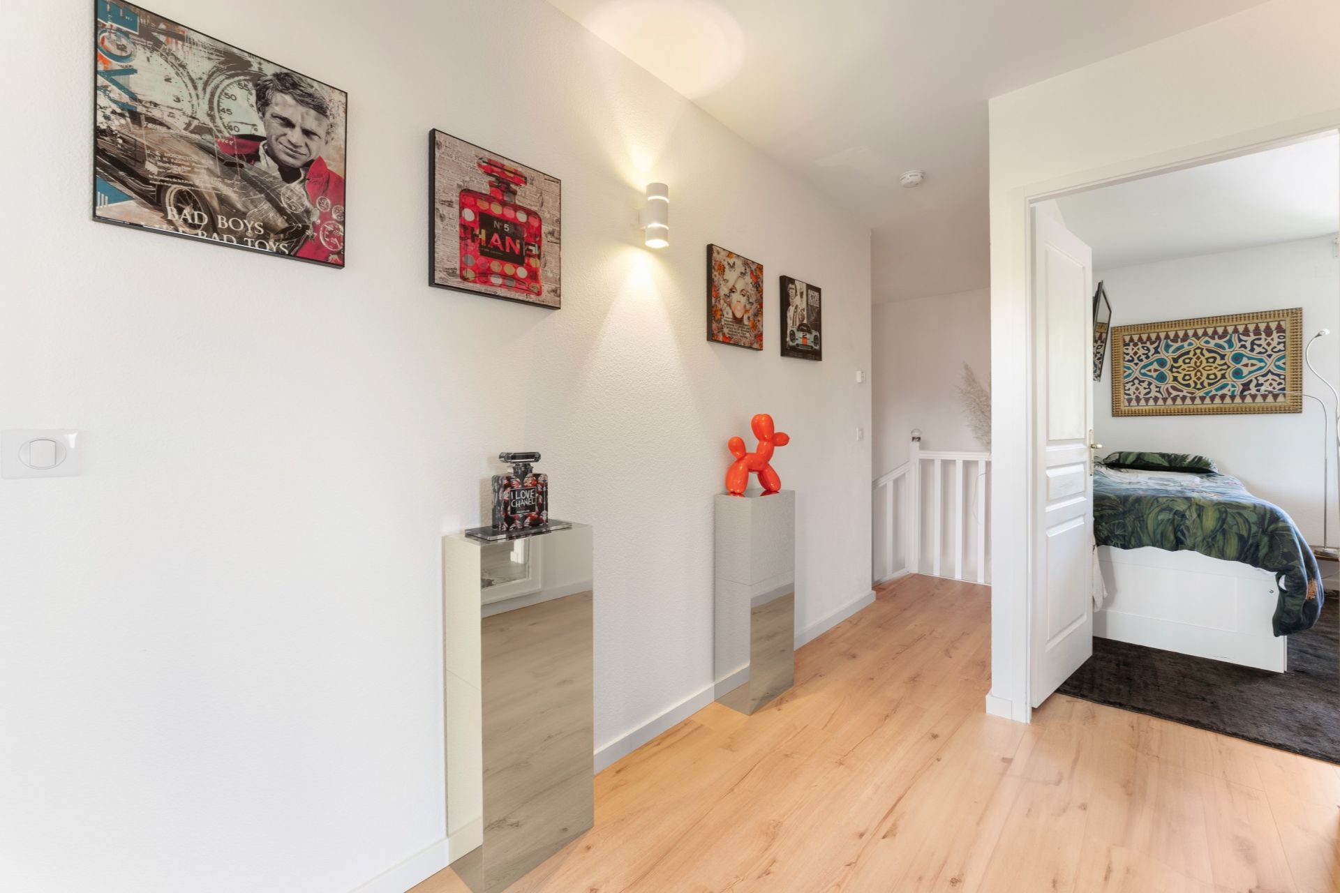 apartment 4 Rooms for sale on DIVONNE LES BAINS (01220)