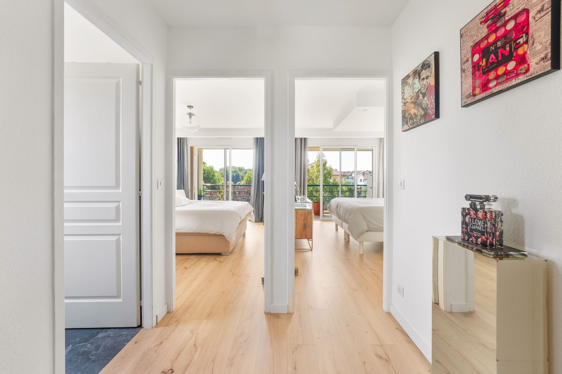 apartment 4 Rooms for sale on DIVONNE LES BAINS (01220)