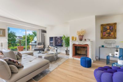 Sale Apartment Divonne-les-Bains 4 Rooms 120 m²