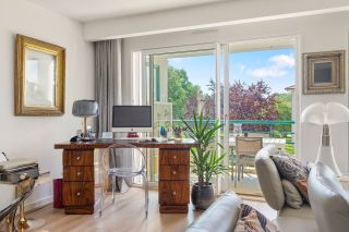 apartment 4 Rooms for sale on DIVONNE LES BAINS (01220)