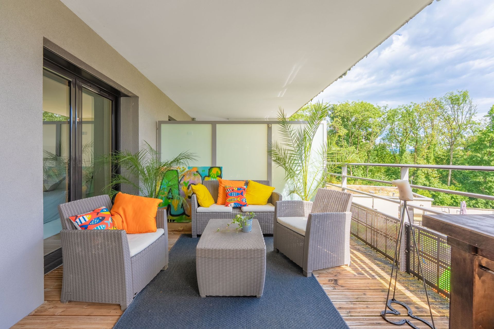 apartment 4 Rooms for sale on DIVONNE LES BAINS (01220)