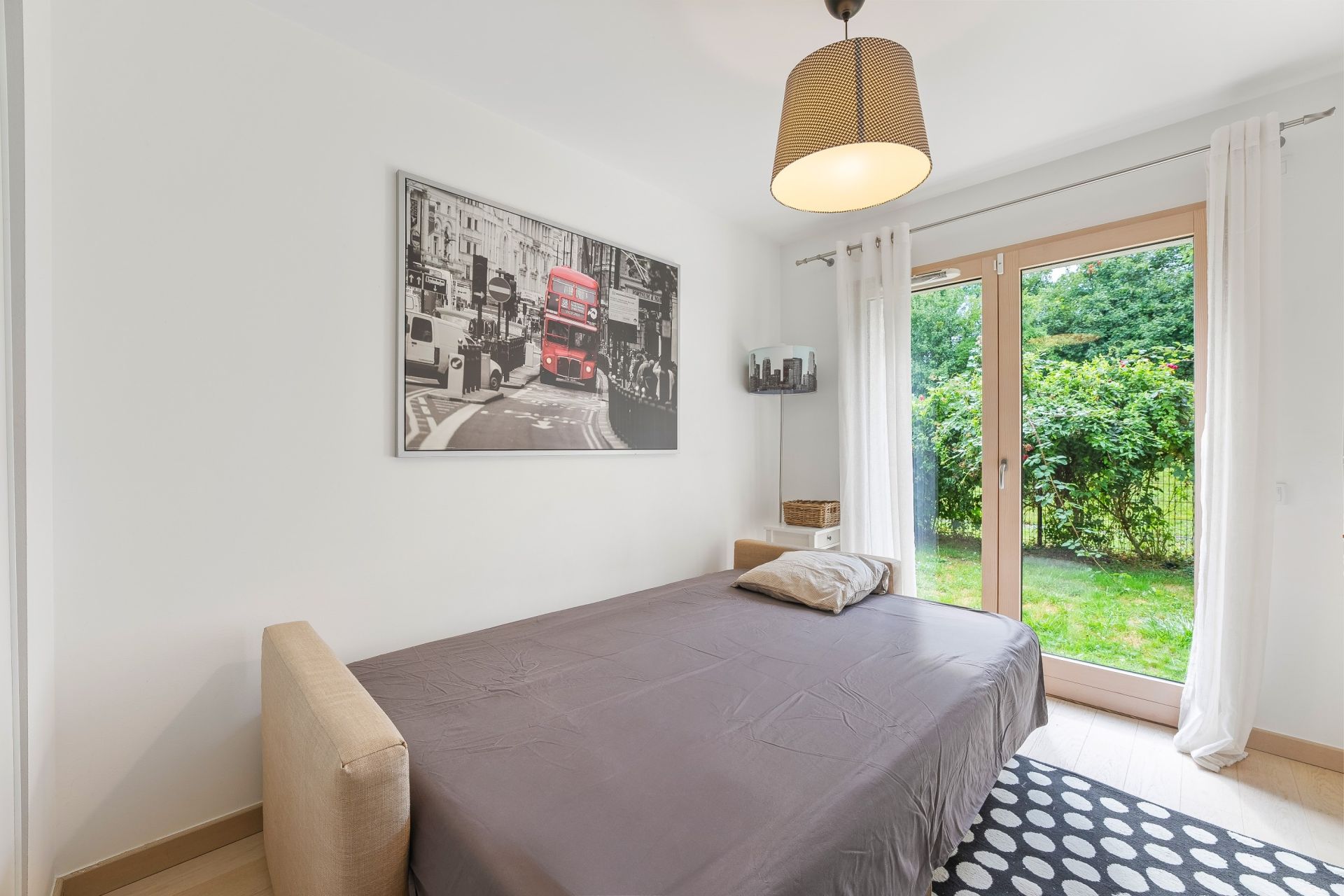 apartment 4 Rooms for sale on DIVONNE LES BAINS (01220)