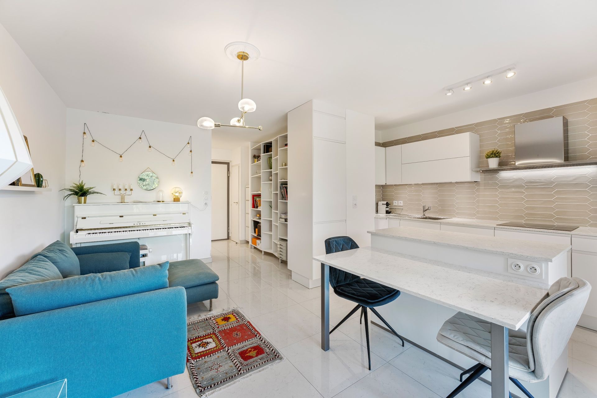 appartement 8 Pièces en vente sur DIVONNE LES BAINS (01220)