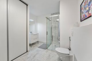 apartment 8 Rooms for sale on DIVONNE LES BAINS (01220)