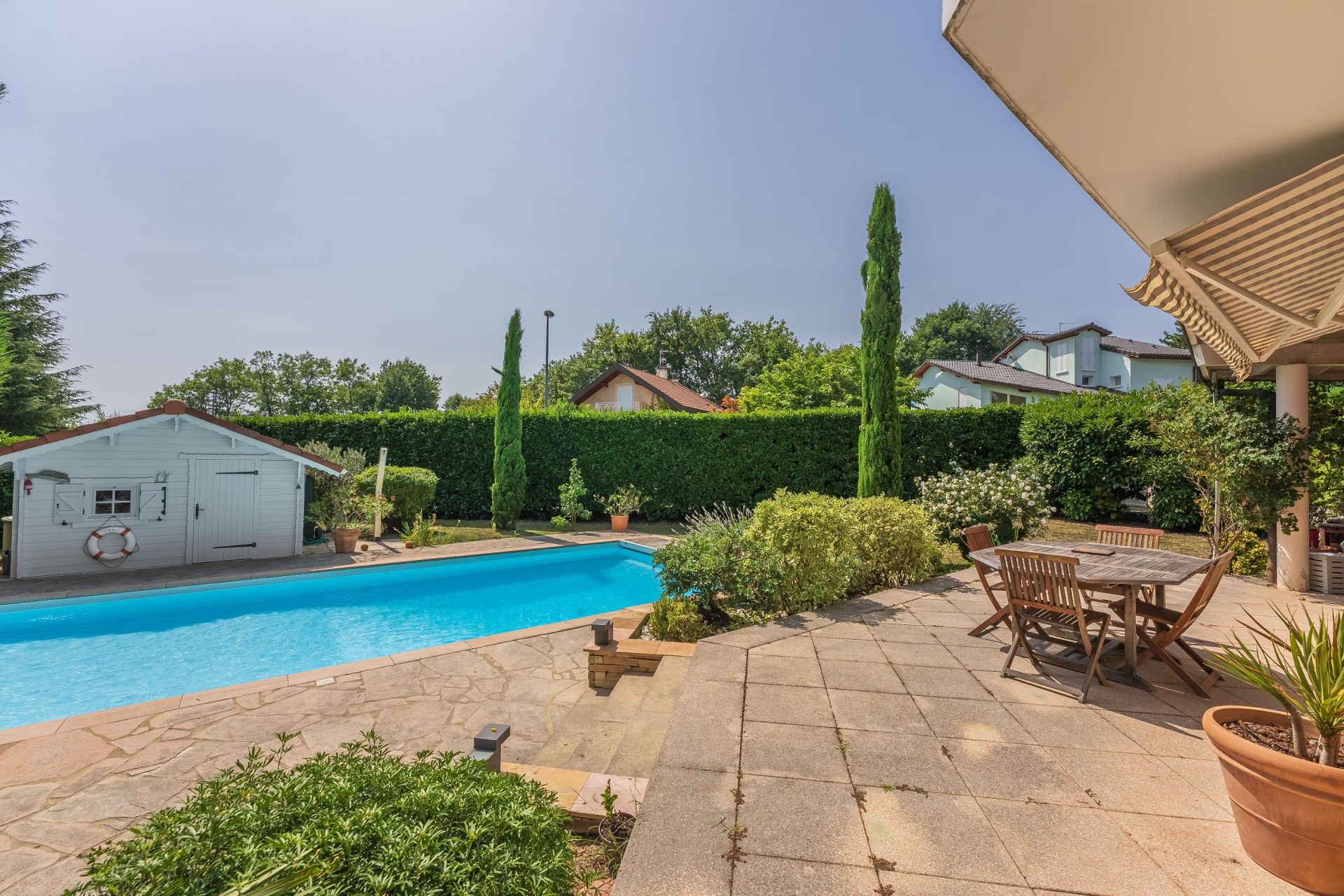maison traditionnelle 8 Pièces en vente sur PREVESSIN MOENS (01280)