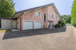 traditional house 8 Rooms for sale on PREVESSIN MOENS (01280)