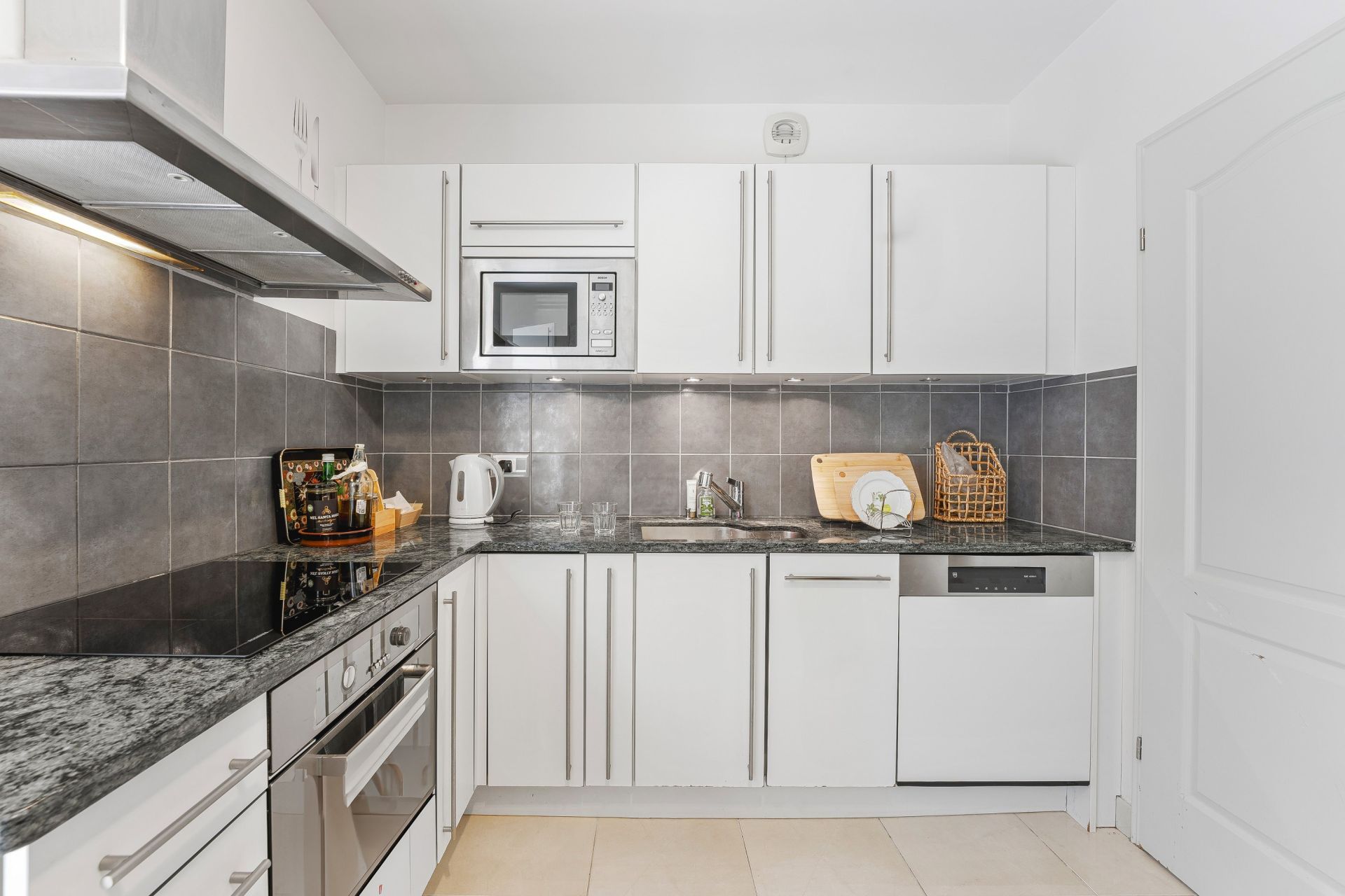 apartment 4 Rooms for sale on DIVONNE LES BAINS (01220)