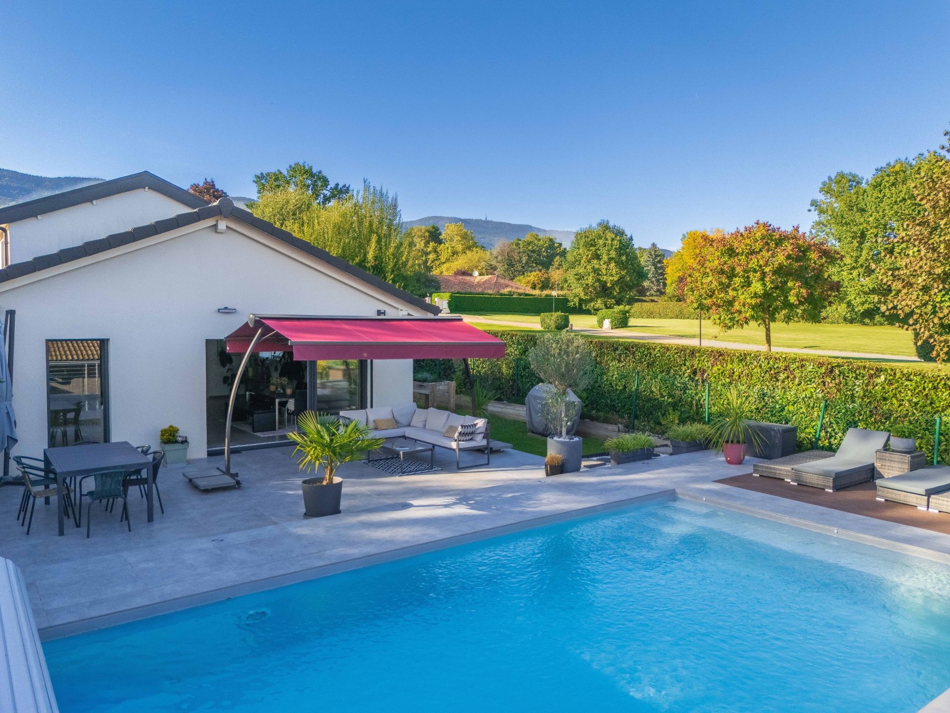 maison 7 Pièces en vente sur DIVONNE LES BAINS (01220)