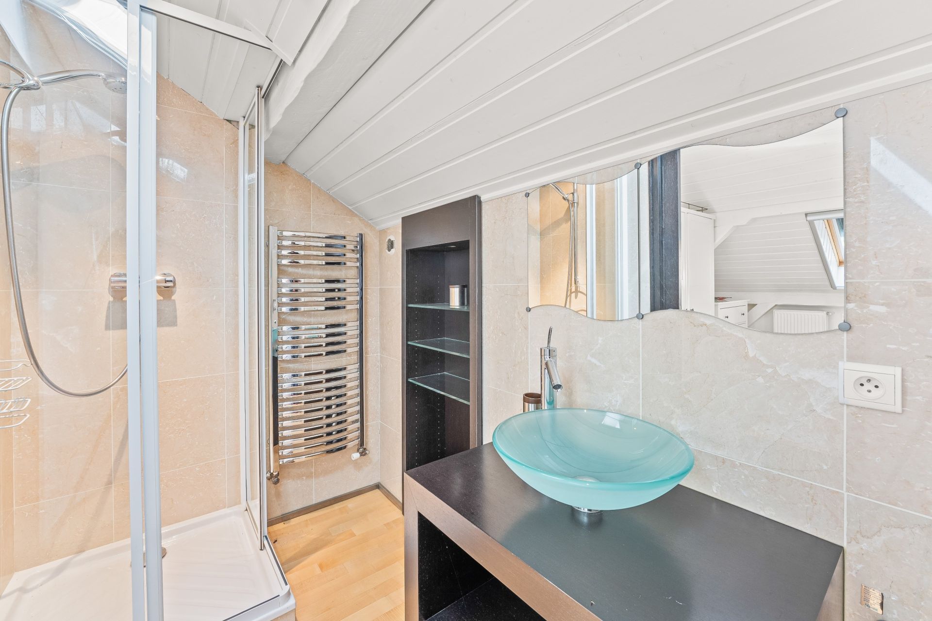 house 12 Rooms for sale on DIVONNE LES BAINS (01220)