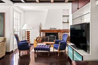 house 12 Rooms for sale on DIVONNE LES BAINS (01220)