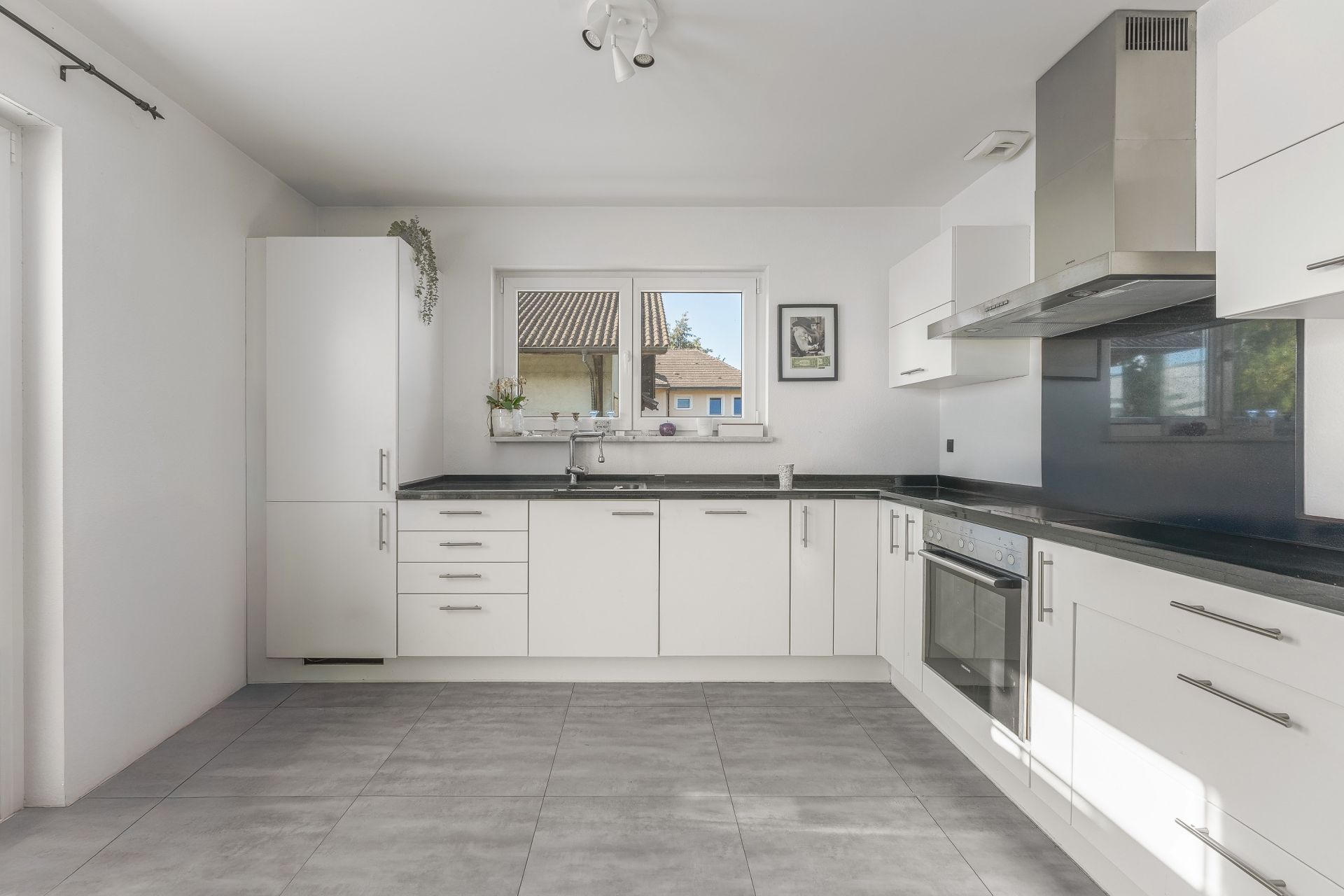 house 3 Rooms for sale on DIVONNE LES BAINS (01220)