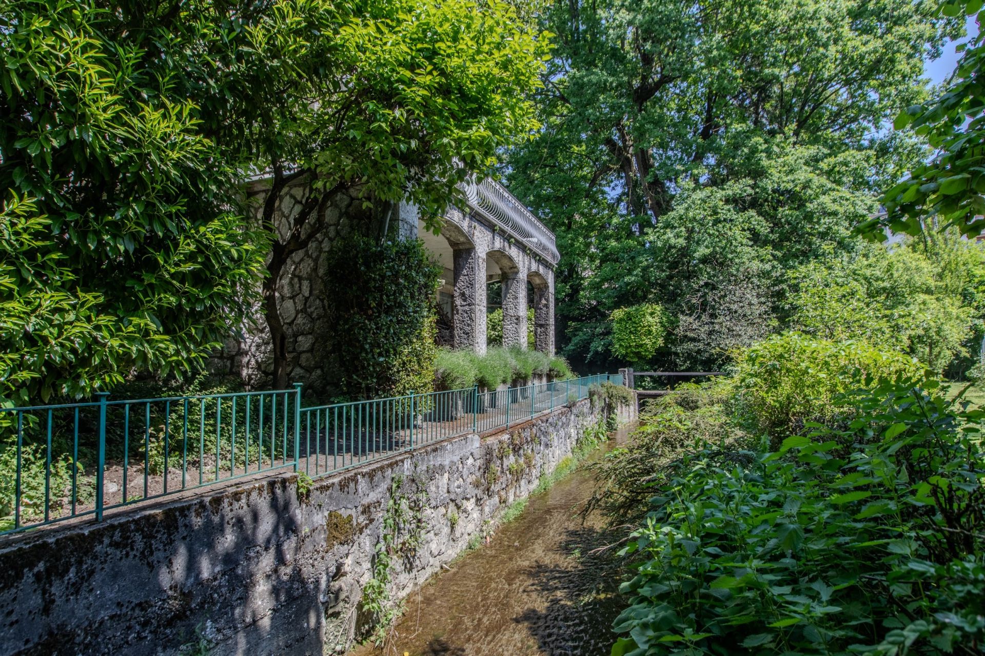 maison 10 Pièces en vente sur ST JULIEN EN GENEVOIS (74160)