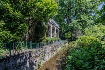 Sale House Saint-Julien-en-Genevois 10 Rooms 207 m²