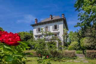 house 10 Rooms for sale on ST JULIEN EN GENEVOIS (74160)