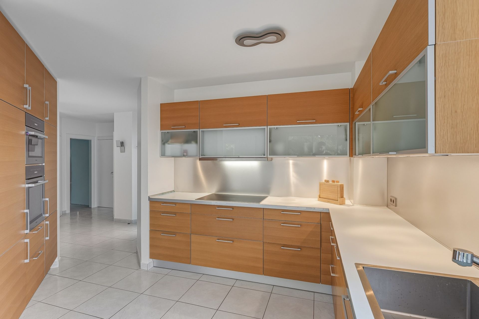 house 6 Rooms for sale on ECHENEVEX (01170)