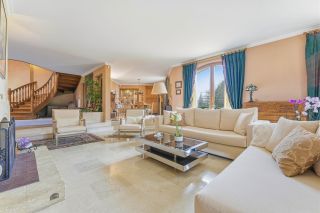 maison 8 Pièces en vente sur DIVONNE LES BAINS (01220)