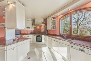 maison 8 Pièces en vente sur DIVONNE LES BAINS (01220)