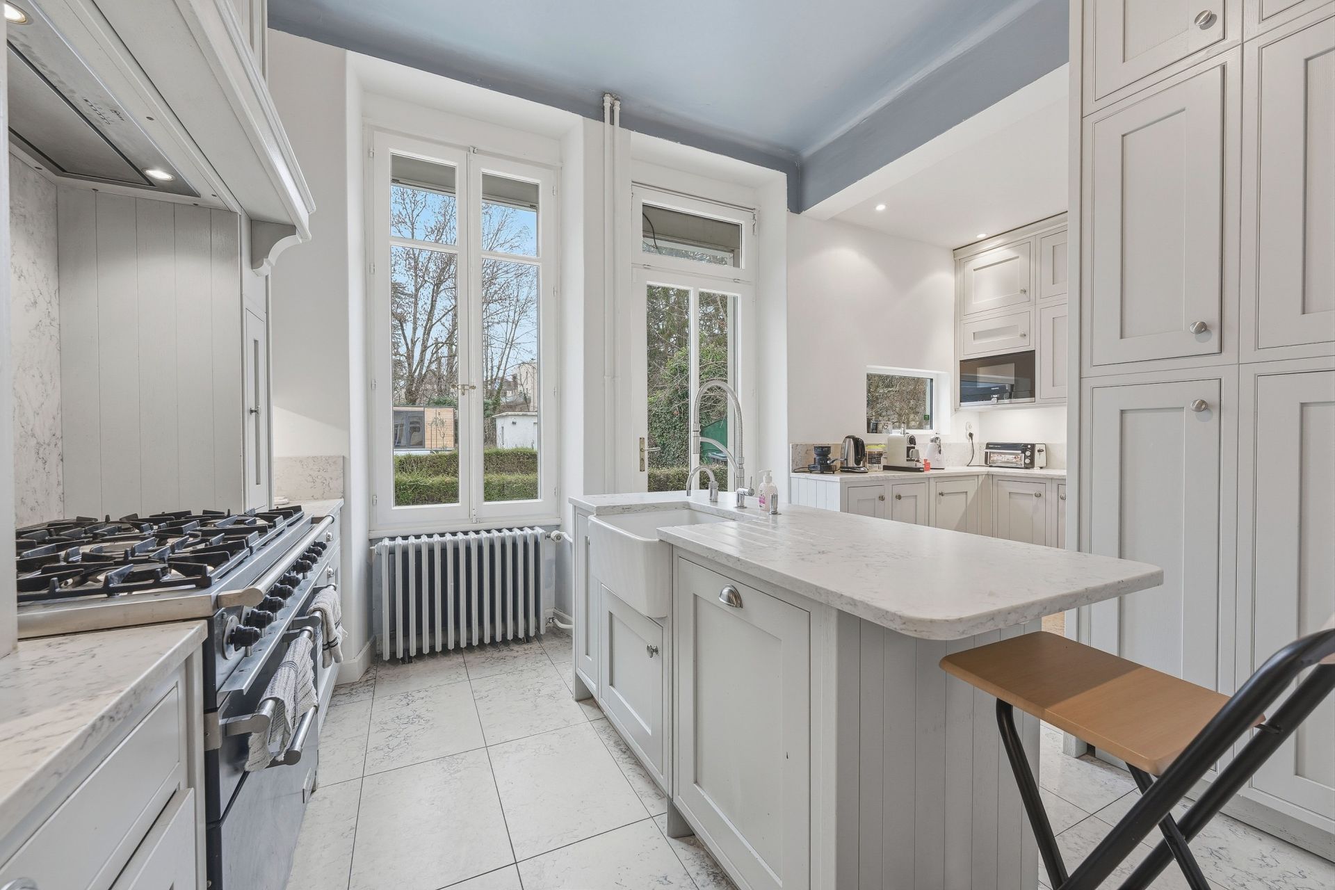 house 9 Rooms for sale on DIVONNE LES BAINS (01220)