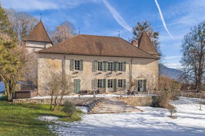 Vente Château Montanges 12&nbsp;Pièces 760&nbsp;m²