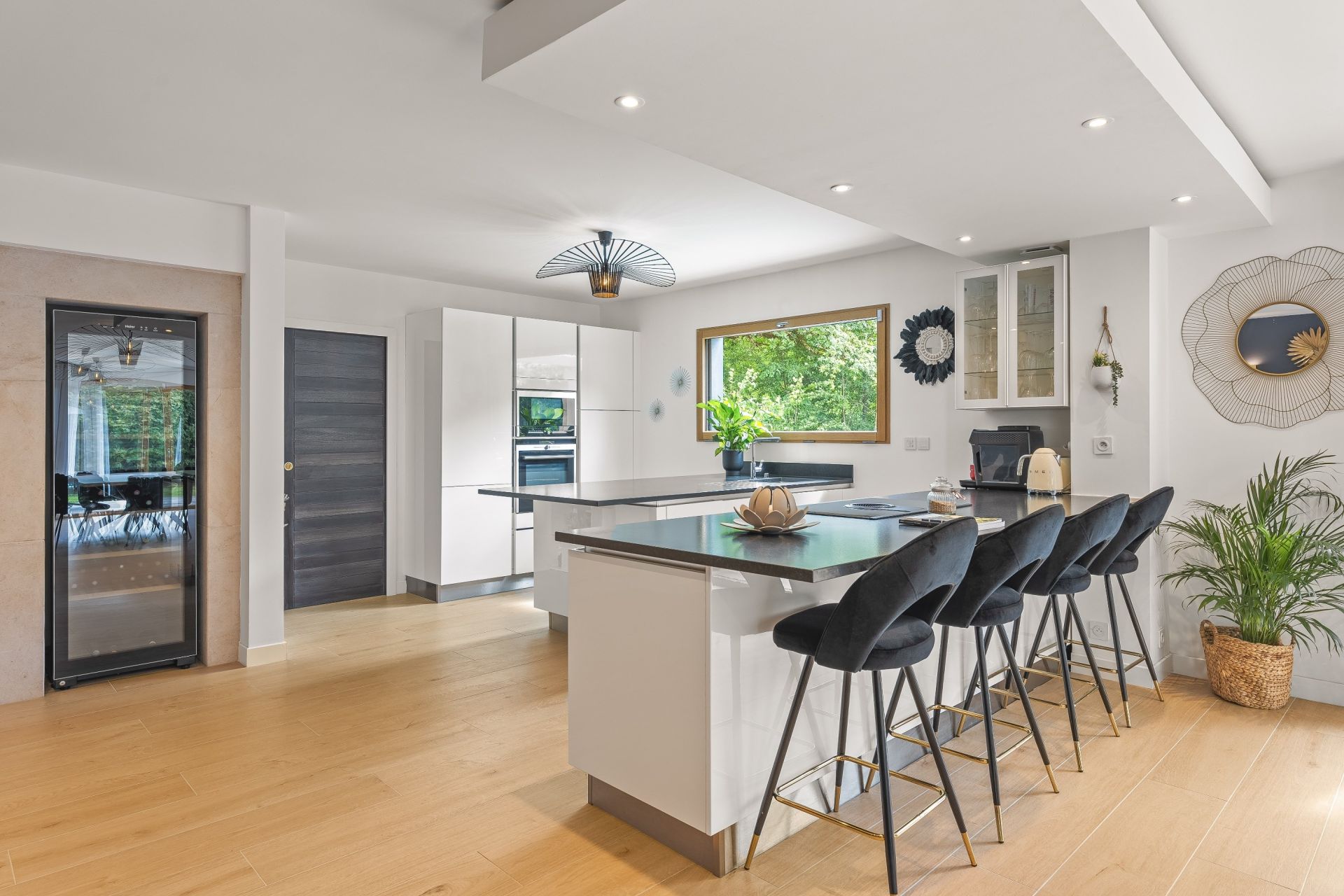 house 6 Rooms for sale on DIVONNE LES BAINS (01220)