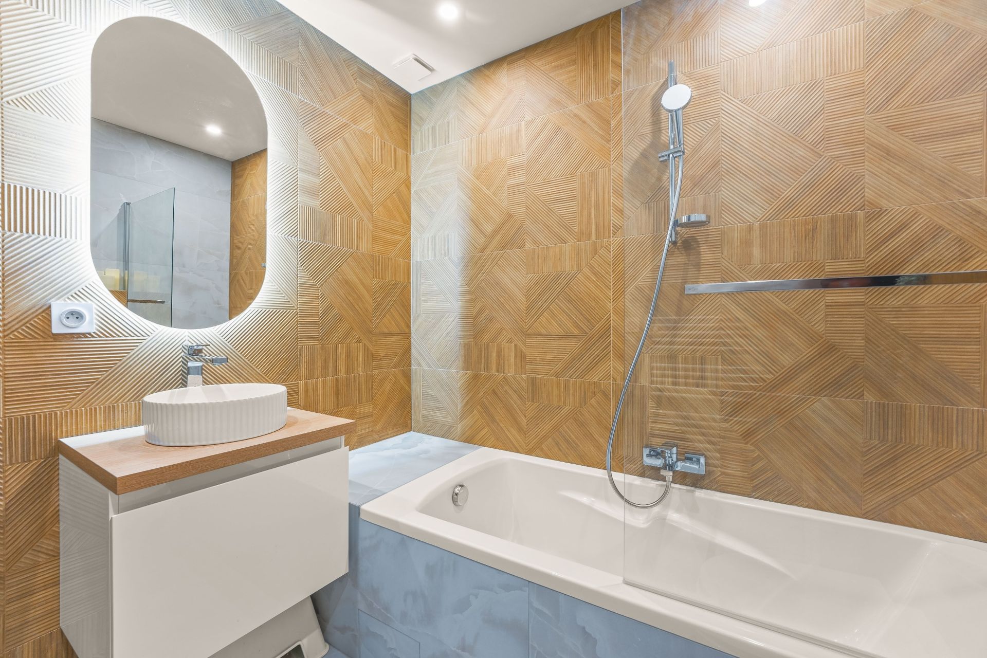 house 6 Rooms for sale on DIVONNE LES BAINS (01220)