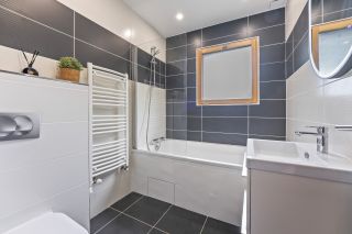 house 6 Rooms for sale on DIVONNE LES BAINS (01220)